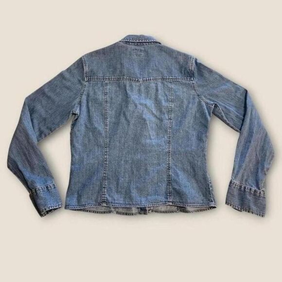 Vintage 90s Levi's blue denim collared long sleeve basic button down shirt - Picture 2 of 4
